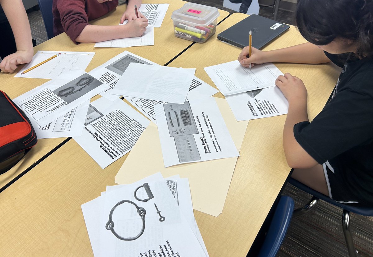 Our 1st look at primary sources in history class this yr: ✅13 docs/artifacts related to the origins of slavery in America ✅Ss were tasked w/ taking brief notes over the docs (15min given to finish) ✅as a class we talked over the costs of slavery (dignity/humanity/comfort/etc)