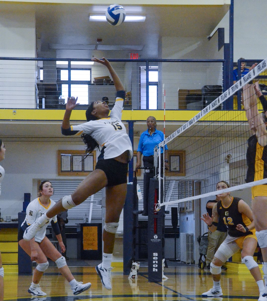 TSCATHLETICS's tweet image. Trojan Volleyball went 3-1 this past weekend at the SOCO Classic. They head to Amarillo, Texas this coming weekend for games at the First Bank Southwest Tournament #TrojanProud #Unity99