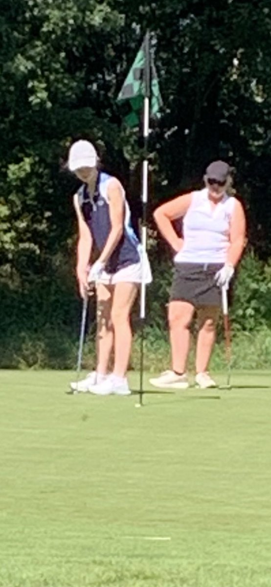 mr_huddle's tweet photo. @GLHS_GirlsGolf @GLHS_Athletics A couple pictures from Westchester and great round Emma! https://t.co/MgEK7XO5qt