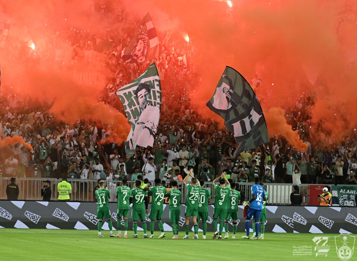 Another special night with our supporters. Always together! 🟢👊🏼 <a href="/ALAHLI_FC/">النادي الأهلي السعودي</a>