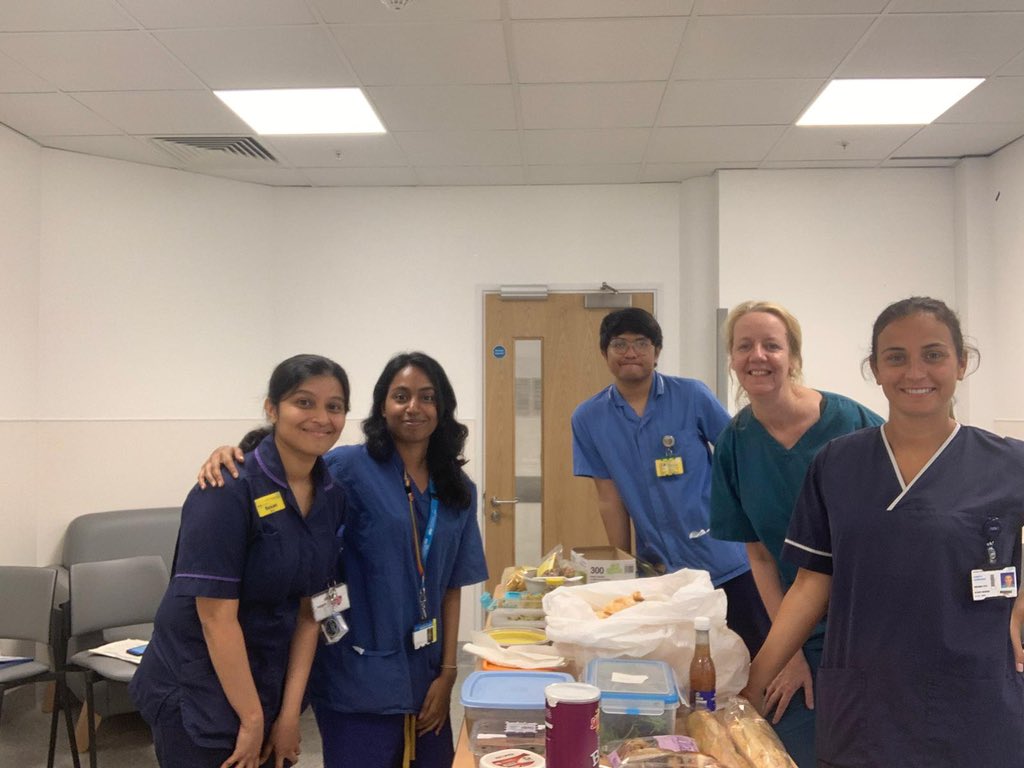 KimlyonsP's tweet image. Onam has a great religious significance among the people of Kerala. Through the celebrations of this festival, people show their gratitude towards the land for giving a good harvest. Thank you the staff in ITU for the celebration of Onam @BHRUT_NHS @nelft_sps @BHR_ITU_PDNteam