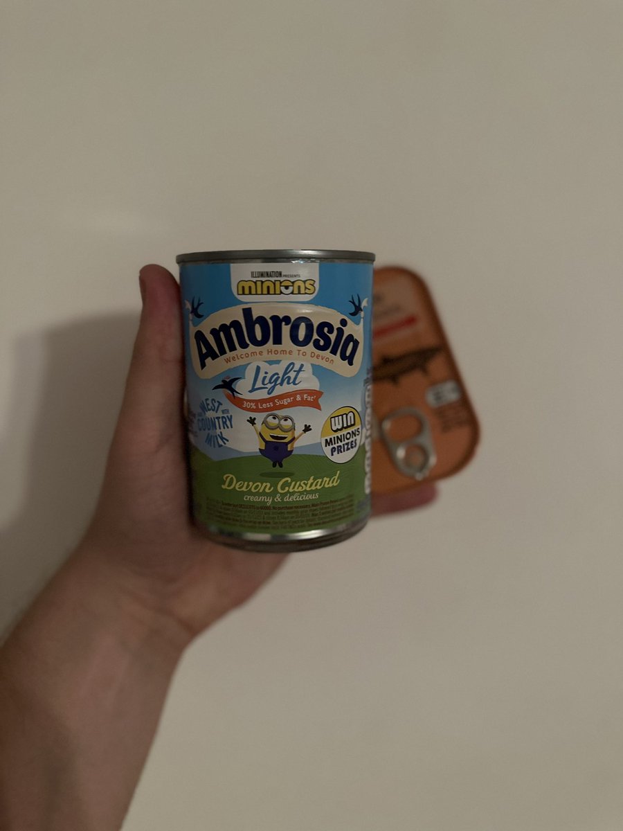 Sneak peek 👀…

Poll 🔜 

#stupid #food