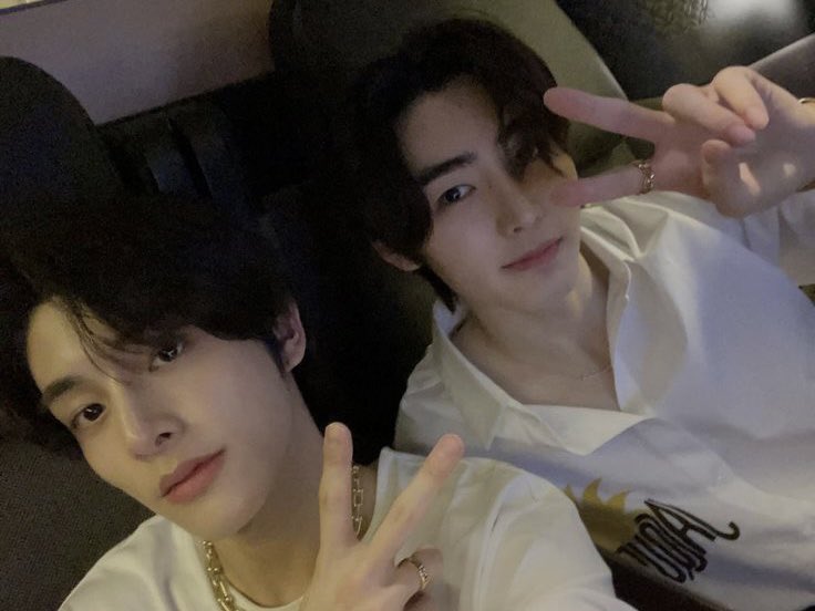 wonibloom tweet picture