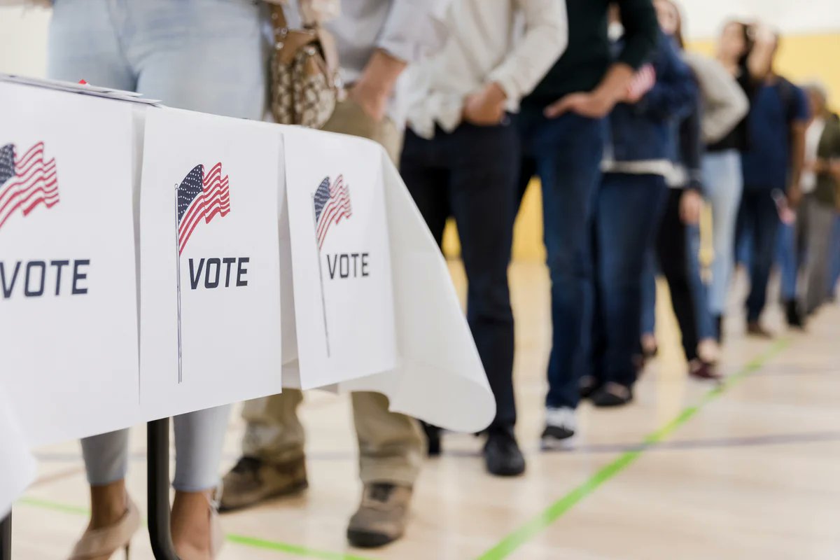 SkylineReport's tweet image. An Ohio attorney named James Saunders, who is a supporter of Donald Trump, has been sentenced to three years in prison for voter fraud. Saunders was found guilty of casting votes twice in multiple elections, including the 2020 and 2022 elections.:

- James Saunders, an attorney
