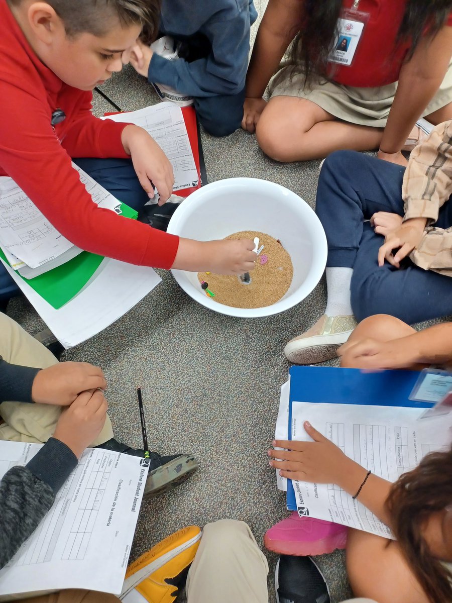 Michelle Longoria (@manalongoria) on Twitter photo Testing objects to see if they are magnetic or non-magnetic. <a href="/KennedyCougs/">Kennedy Elementary</a> <a href="/AliefScience/">Alief Science</a> Testing objects to see if they are magnetic or non-magnetic. <a href="/KennedyCougs/">Kennedy Elementary</a> <a href="/AliefScience/">Alief Science</a>