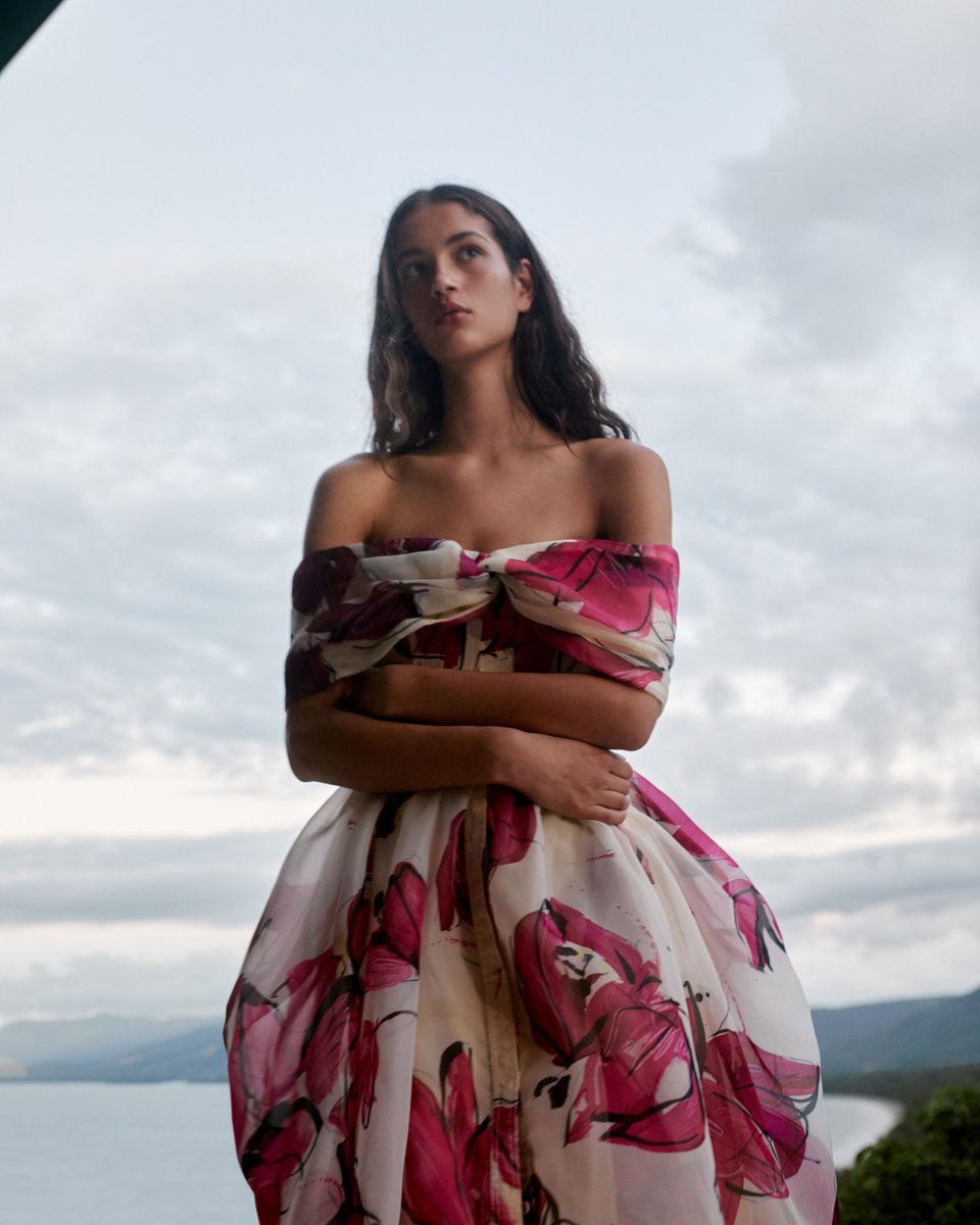 New Arrivals // Make a bold entrance in hand-painted blooms and turn-twice pinks. Shop now > bit.ly/44aZtAe. #AjeWorld #Odyssey23