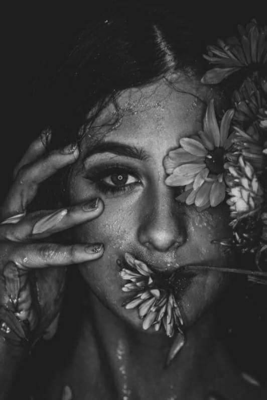 Fevkalade zaferlerim olmayabilir, fakat içinden sağ çıkmayı başardığım yenilgilerimle sizi şaşırtabilirim.” 

#AntonÇehov