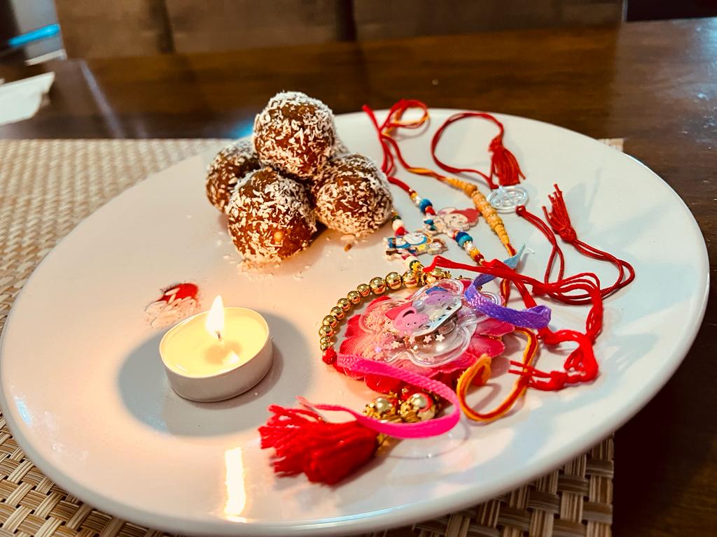 kaushikcop's tweet photo. On #RakshaBandhan, let us remember the importance of unity and protection in our society. Just as a brother protects his sister, we are here to protect and serve our community. Happy Raksha Bandhan to all the good Samaritans. https://t.co/GG2ZpgtrgB