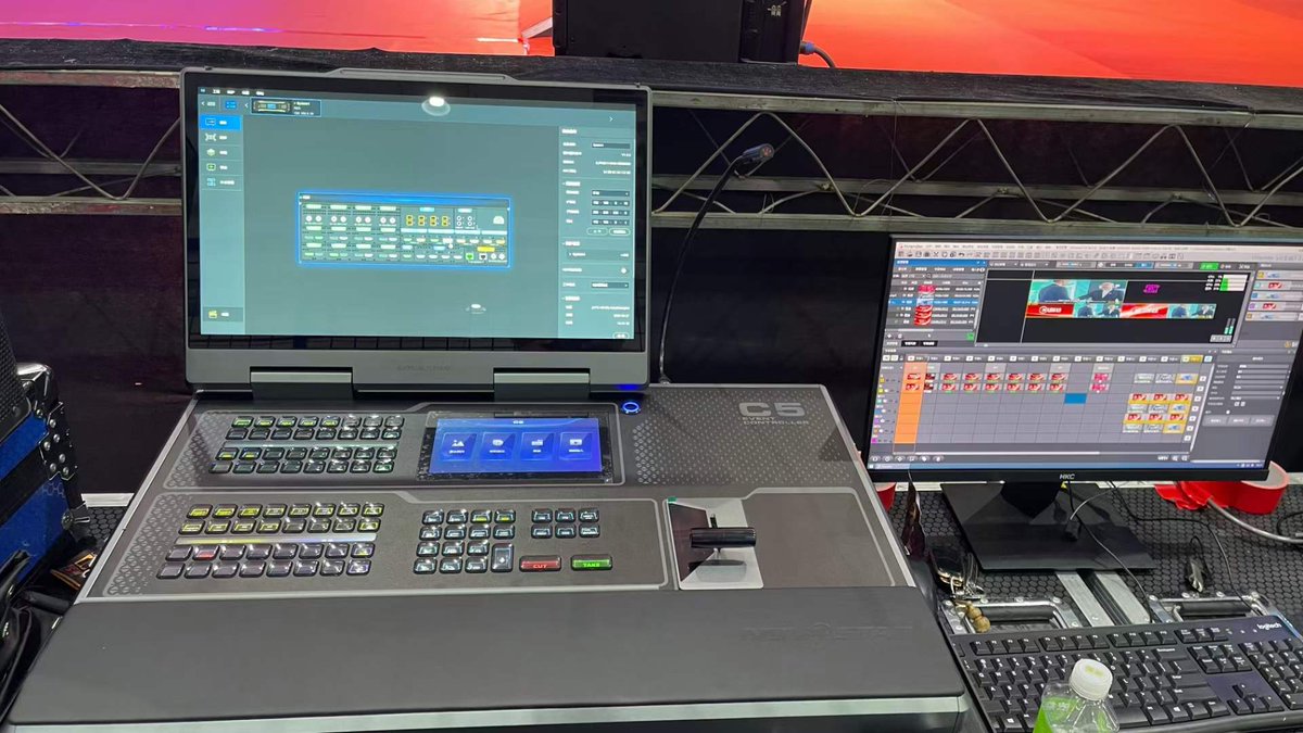 6th International Advanced Materials Industry Expo and #LBM Lithium Iron EV Battery Launch kicks off.
#Hirender S3 master-backup module assuring that meetings and conferences can be held successfully.

#mediaserver #playback #led #rental #audiovisual #AV #mapping #liveevent