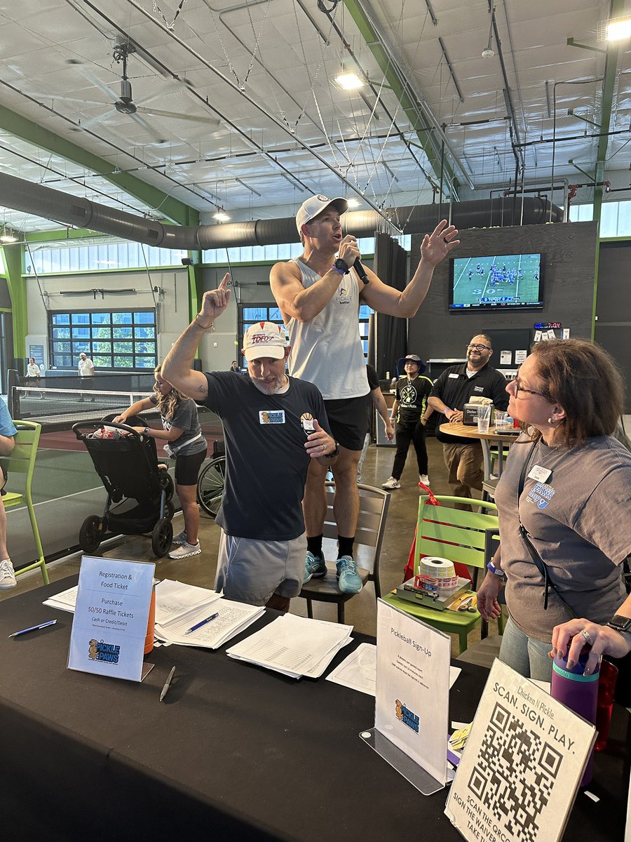 JohnnyQuinnUSA's tweet photo. What a fun night at Chicken N Pickle — Grand Prairie raising money for @CookChildrens!⁣
⁣
Thank you to the Fort Worth Chapter of Credit Unions for hosting a wonderful event! https://t.co/gpUaHxPPFL