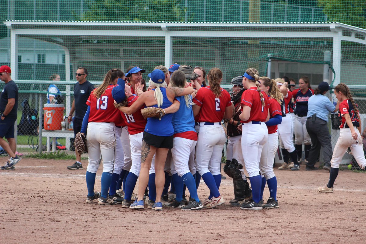 SoutheastSteel1's tweet photo. What an ending to an awesome season! We go 8-0 at @SoftballCanada Women’s Canadian Championships to bring home our first gold at a national championship! https://t.co/mBQ29v65fp