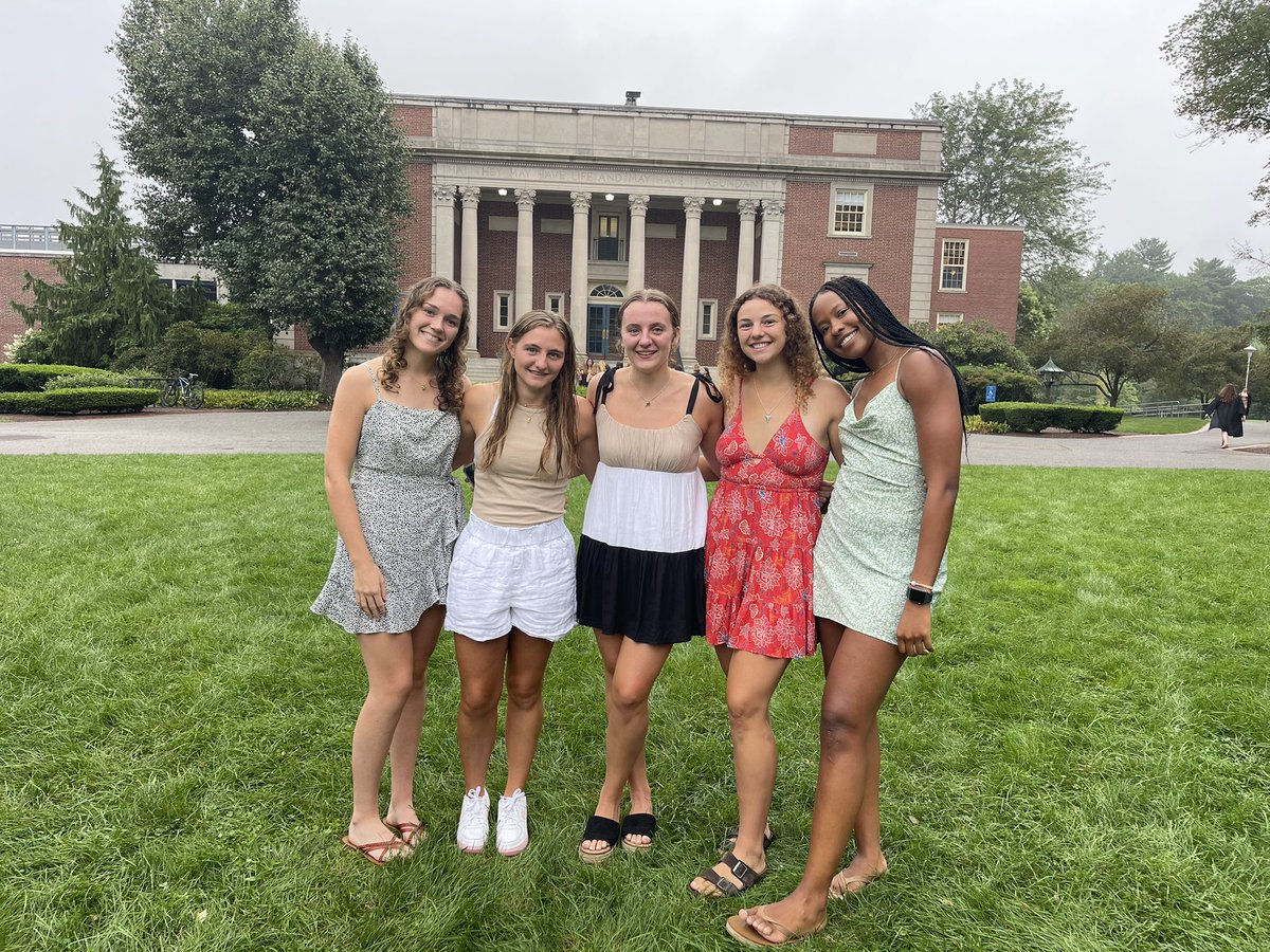 Sara Binkhorst tweet media