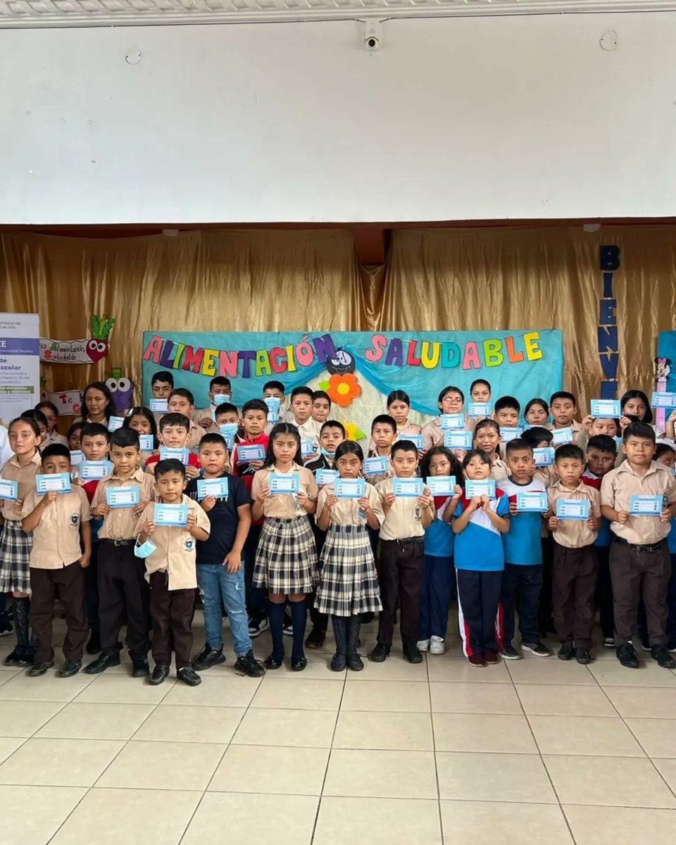 MineducGT's tweet photo. •El #Mineduc, por medio del equipo técnico de la #DIGEFOCE y el apoyo de la Dirección Departamental de Educación de Huehuetenango, inició al proceso de medición de peso y talla a estudiantes de los centros educativos públicos 1/2 https://t.co/bsX8KaFayS