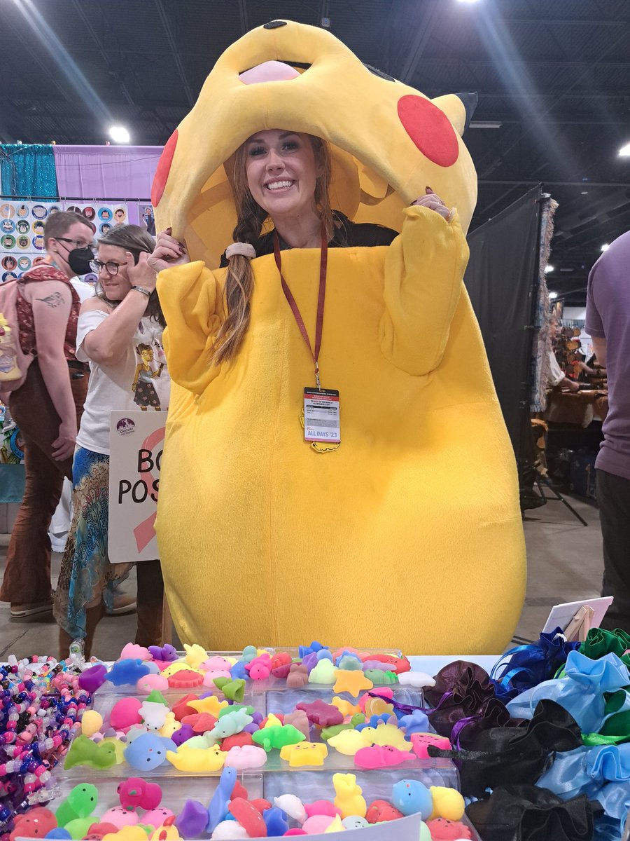 Tokyo Dog Designs tweet media