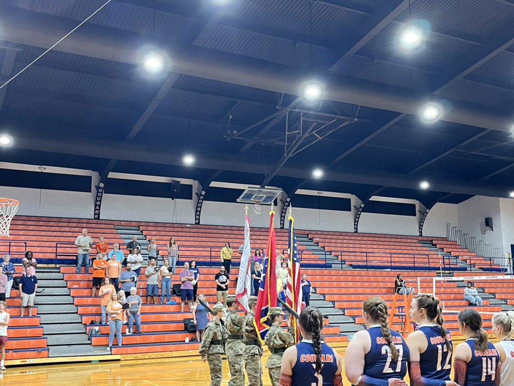 Lots of smiles at <a href="/DCcougarnation/">Dickson County High School</a> this afternoon.  Lady Cougars &amp; Kenwood. <a href="/DCS_TN/">Dickson Co Schools</a>