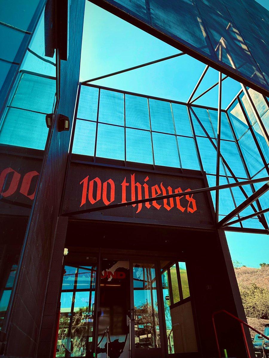 HBFILME's tweet photo. Man this pass weekend was off the hook!! #100TBlockParty was absolutely epic!! Big shoutout to @100Thieves for putting on this event and having all of us.. Best highlight chatting an making memories with my @higround family
Much love! @rust1n @khap0w ποΈ https://t.co/LXt6TIzmgA