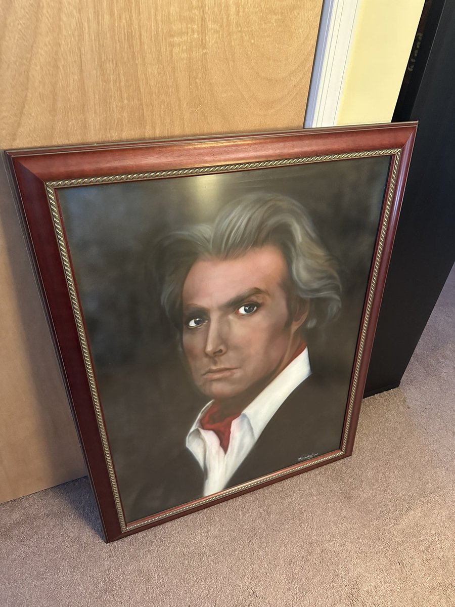 Top_Shelf_Fun's tweet photo. Looking for a home for this amazing portrait of #horror icon Richard Lynch. Originally commissioned for his biggest fan (my mother), this would be perfect display piece for a horror con. Film credits include The Sword and the Sorcerer, Invasion USA &amp; #Vampire. Help? #RichardLynch https://t.co/WglfVnDsDF