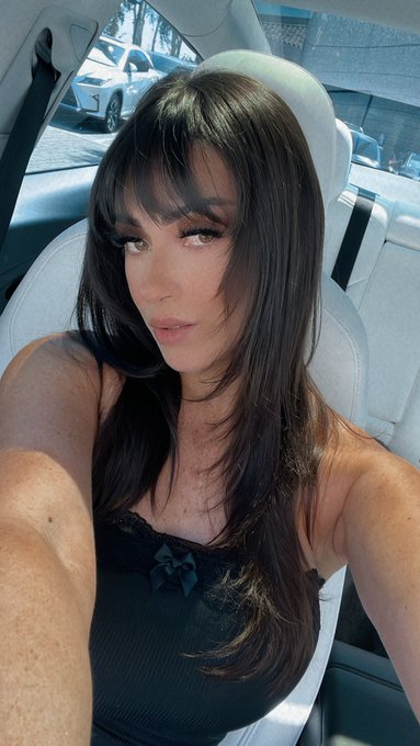 New hair https://t.co/EJ6v8vcZe3