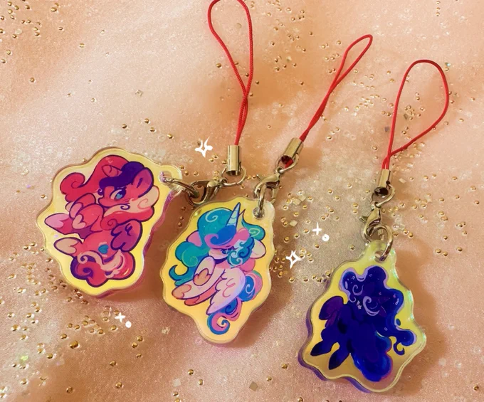 convention leftover update is live!~ Here's a snippet of things available! stock is set to <6 on most things and I have no clue how fast it'll go. go wild! ^_^ (sh*p below) 