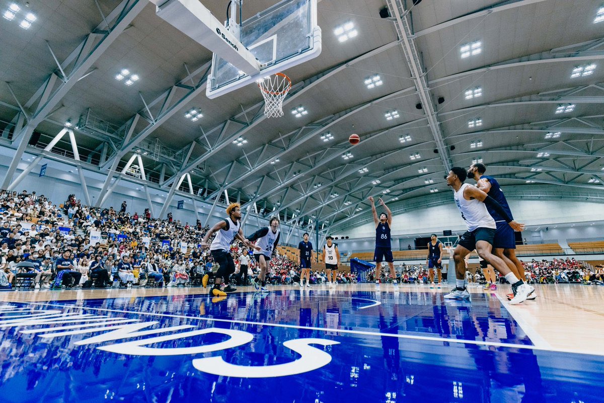 MOMOCO_SHIBATA's tweet photo. 福井ブローウィンズ🏀
8/26-27 プレシーズンゲーム 見事な勝利‼️

最高に刺激的な試合でした💙

10/7-8の開幕戦からは
Blowin DANCERSも参戦です🌪️

#FUKUIBLOWINDS
#B3リーグ
#BASKETBALL🏀
#最短でB1昇格
#巻き起こせとてつもない旋風を
#BlowinDANCERS
#総合ダンスプロデューサー https://t.co/RW2BQEKC6C