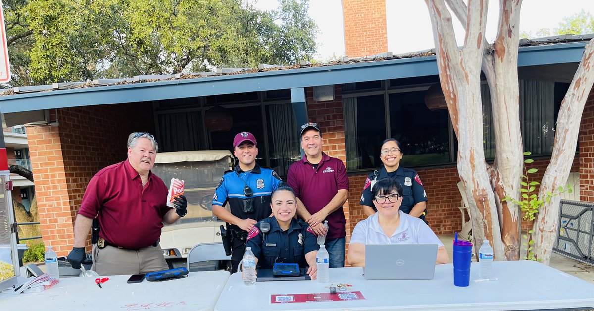 tupd538's tweet photo. Our TUPD bike registration was a success! If any of our tigers missed the bike registration event for your bike, not to worry. You can register through this link: https://t.co/K5K85NAsly. https://t.co/zTr37VgQY9