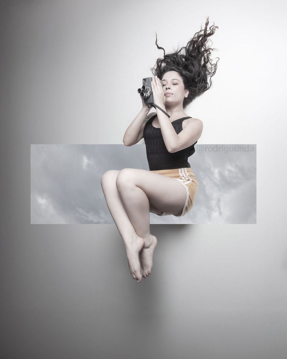 rodrigoundaa's tweet image. #floating #weightless #lumicon #8mm #filmcam