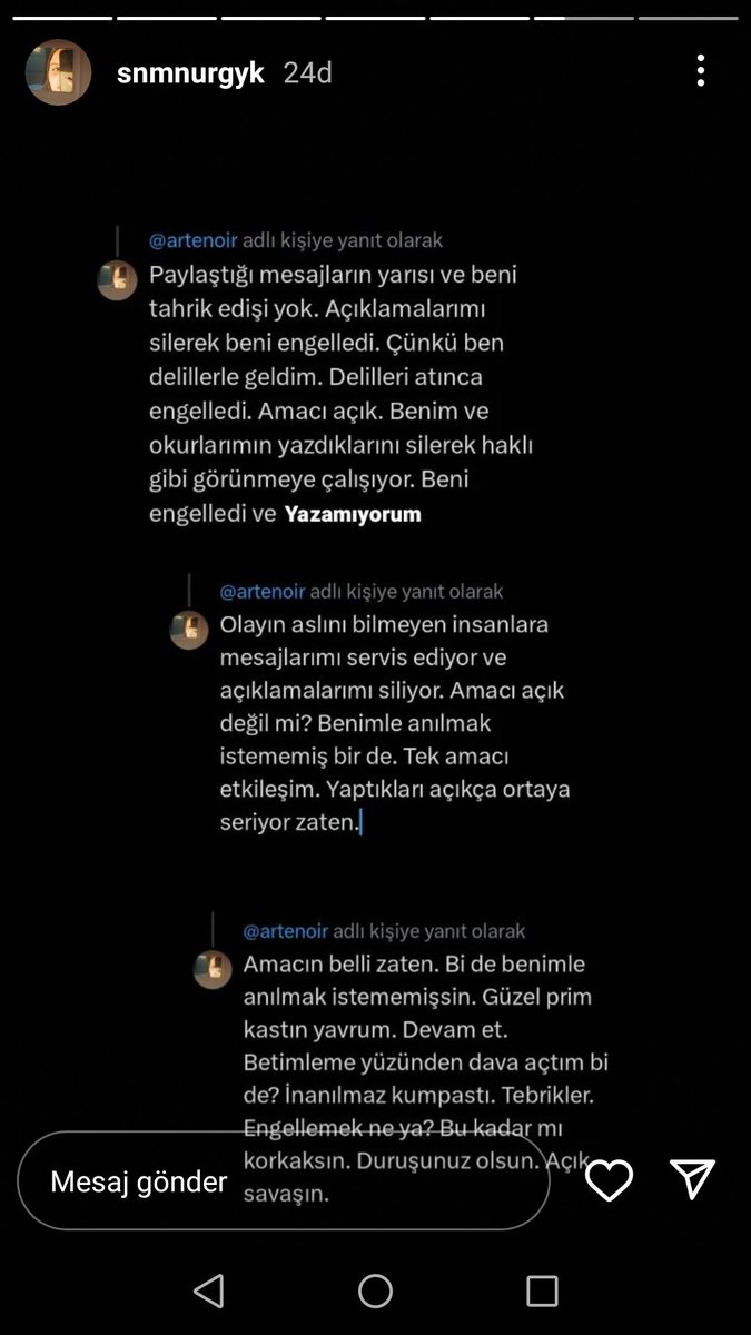 Gerçekten kızı engelleyerekmi haklı çıkmaya çalışıyorsun ya gerçekten komiklik için yapıyorsan çok komik komiklik için yapmiyosan dahada komik sksksksjks