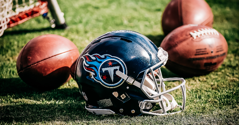 Titans's tweet photo. A position-by-position breakdown of the #Titans initial 53-man roster for the 2023 season ⤵️