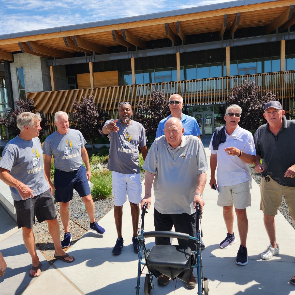 UIdahoAlumni's tweet photo. Our 1981-82 men’s basketball team reunited in Moscow this summer! 🏀😀 The team is still the most successful in U of I’s history, reaching the Sweet 16 and achieving a rank of 6th in the nation. They were joined by Coach Don Monson, who celebrated his 90th birthday this year. 🥳 https://t.co/RaHrbMNASE