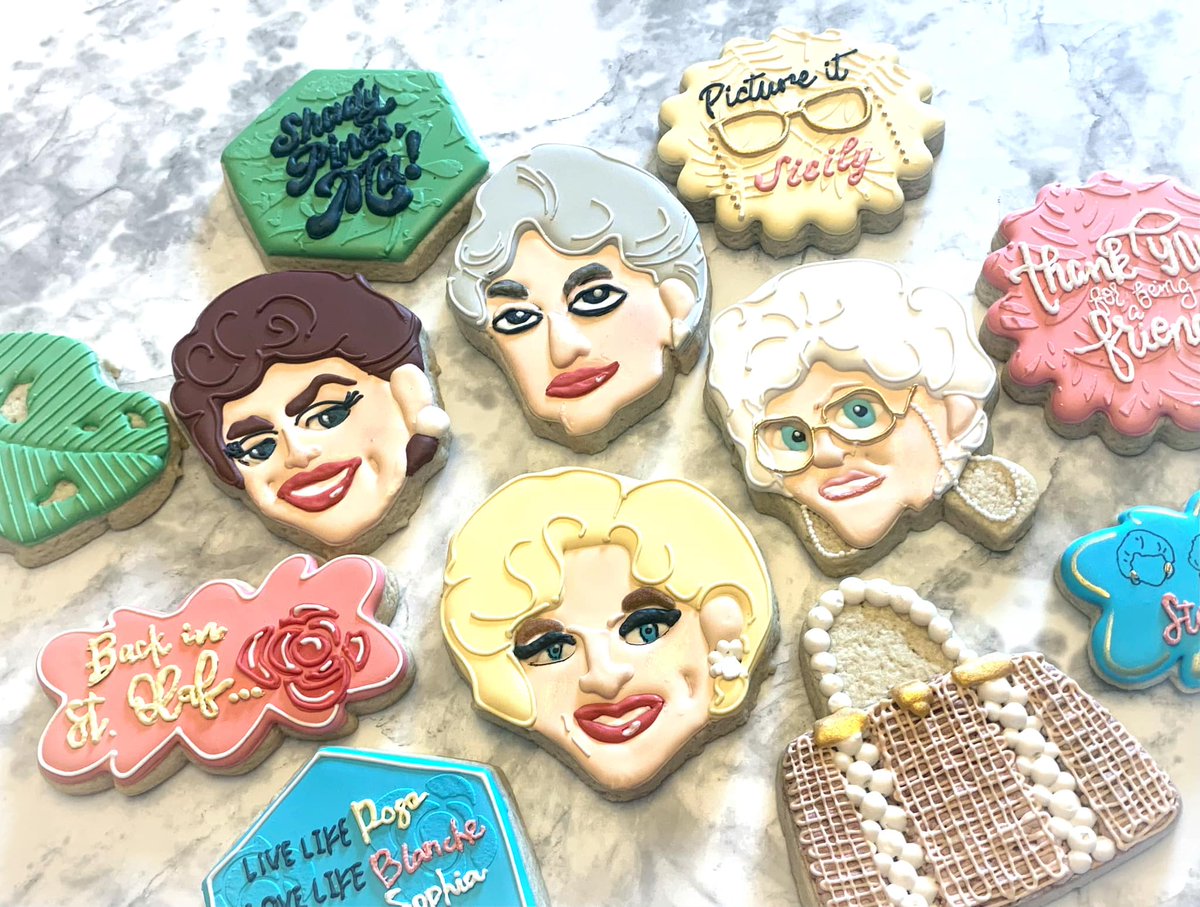 Thank you for being a friend... #shadypinesma #goldengirls #sugarcookiedecorating #cookiedecorating #sugarcookies #sugarcookiesofinstagram #goldengirlscookies