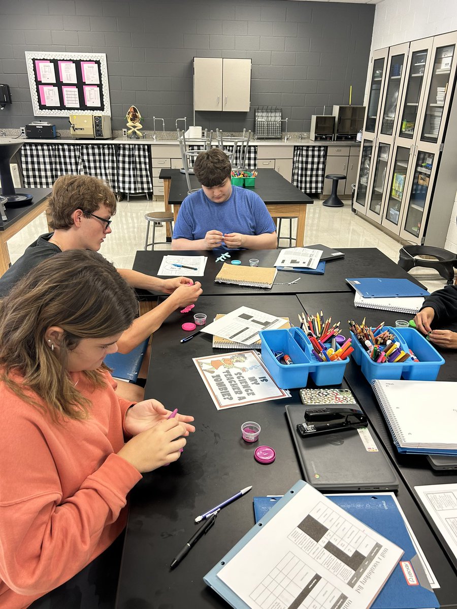 It was a play-doh vocab build kind of day in Biology. Love including play-doh vocab builds when we are learning lots of vocabulary and students need a 🧠 break or a chance to show what they know! #Biology #ScienceEd
