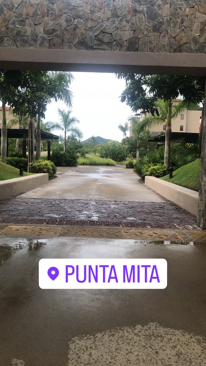 EdsonPr24797580's tweet photo. #Puntamita ✌🏻 https://t.co/V2bylxCekQ