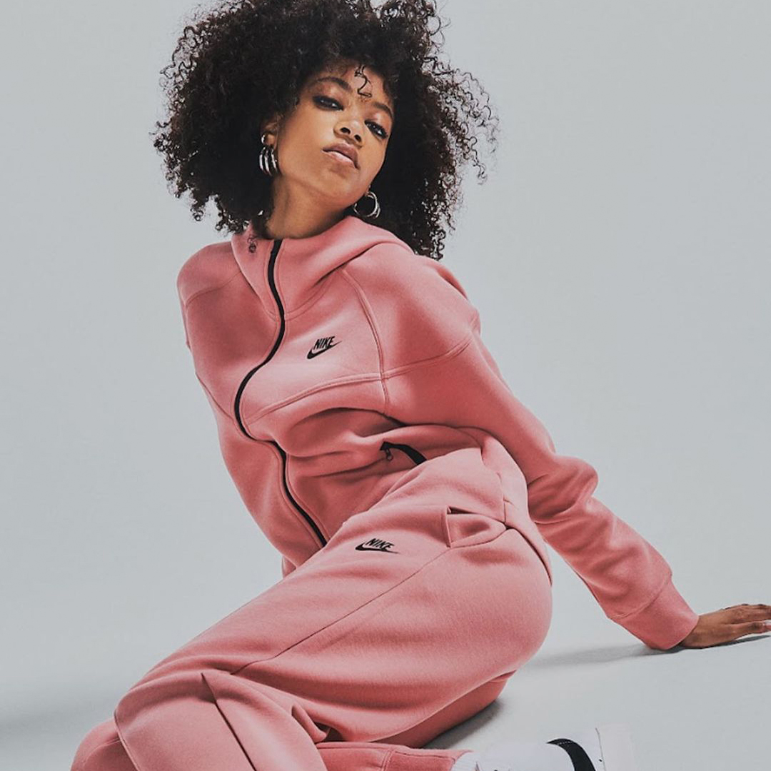 jdsportsus's tweet image. The new generation of #Nike #TechFleece has updated materials and styling to create the perfect fit. ✅ finl.co/1p1N