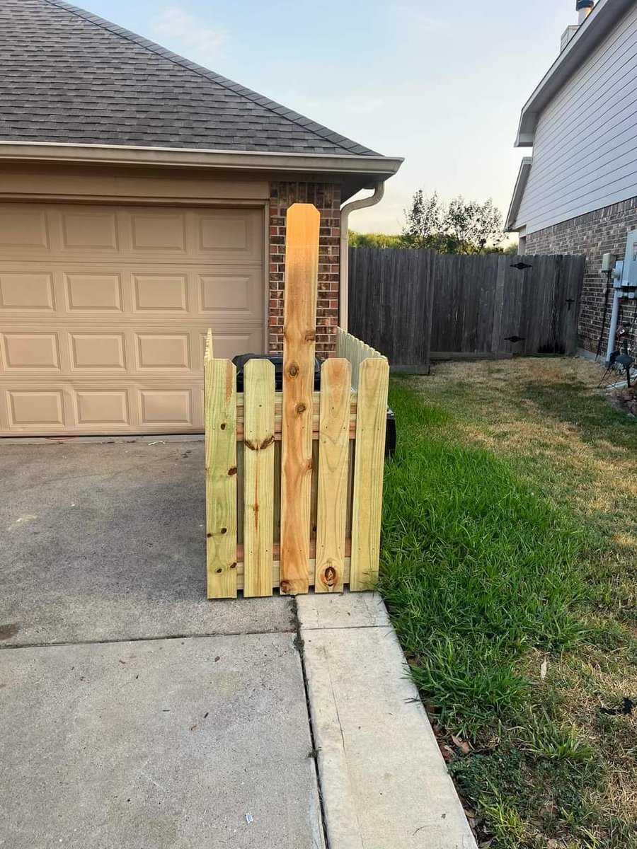 giglest's tweet photo. My HOA sent me a letter that I need to have a fence blocking my trash cans from view https://t.co/KiJ9qK4EXE