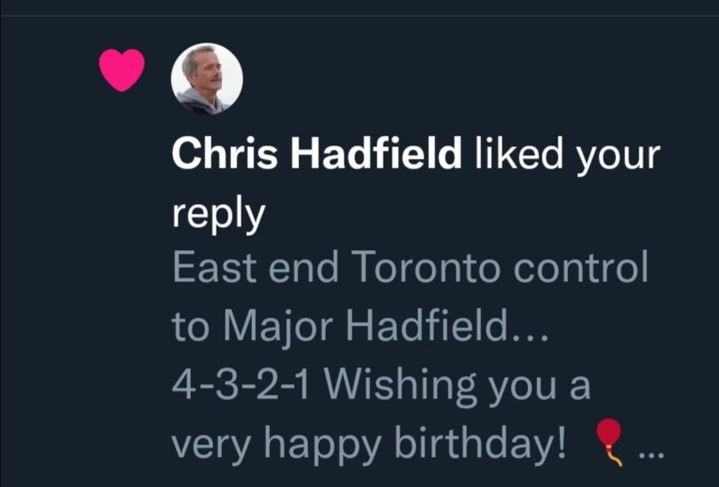 EastEndCommuni1's tweet image. This made our day. #ChrisHadfield 🎈🚀