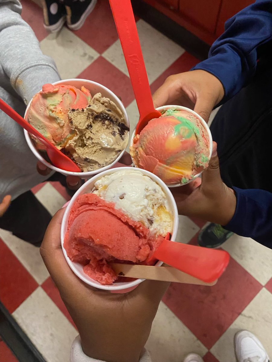 Back to school ALSO means back to after-school scoops 🍨 We'll see you soon, Santa Cruz! 

📸: icecreamrulez_1234/IG