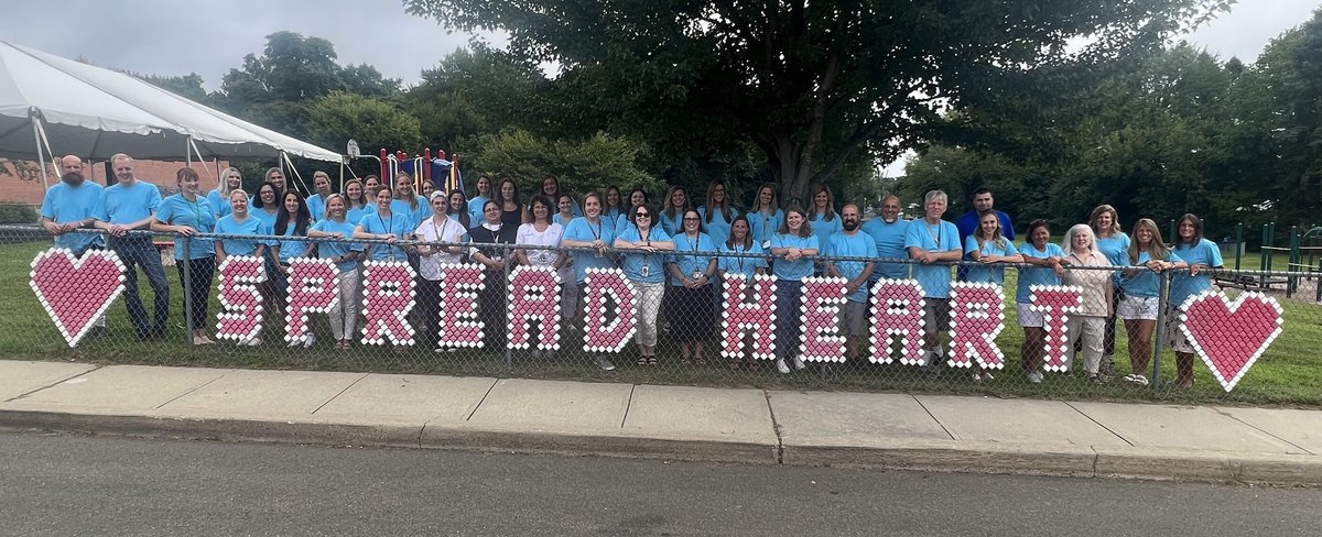 Mrs. Krois tweet media