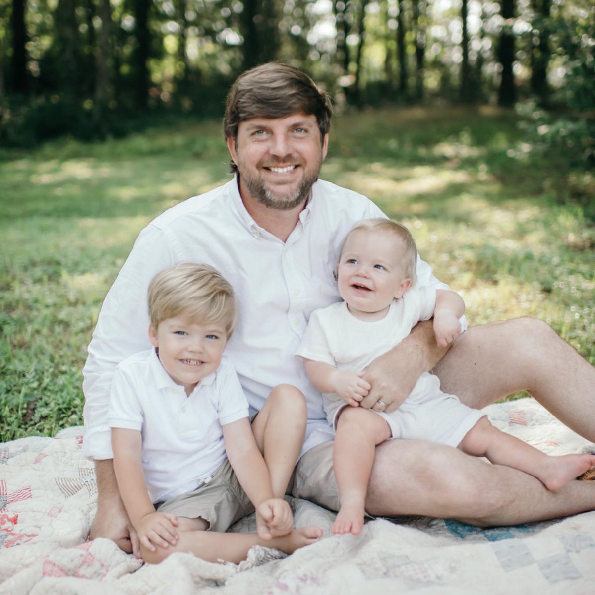 Emily Mitchell tweet media