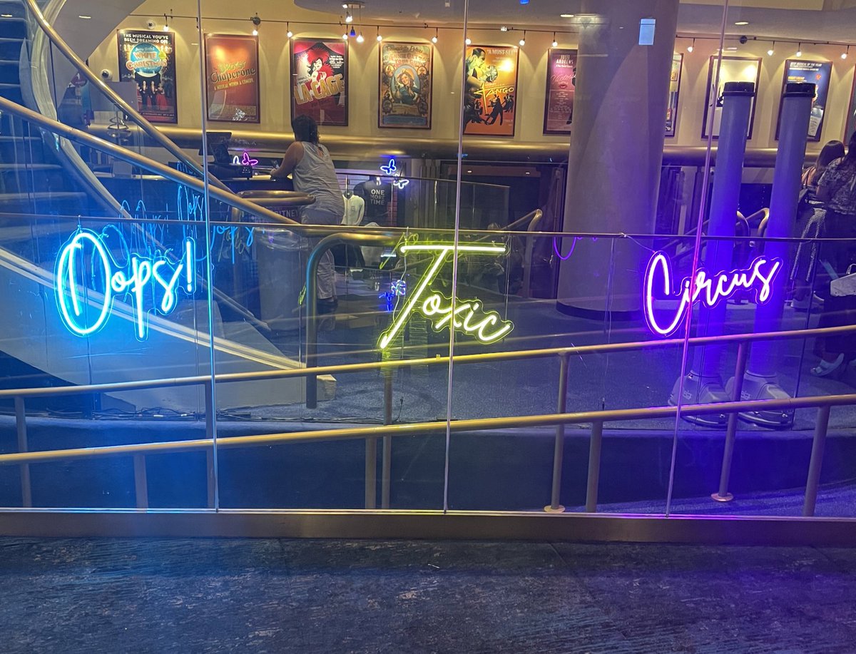 P. T. Barnum be like