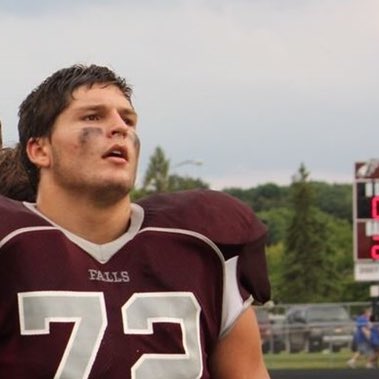 Big congrats to former <a href="/FallsSchools/">Falls Schools</a> graduate and <a href="/BadgerFootball/">Wisconsin Football</a> alumni <a href="/matthenningsen/">Matt Henningsen</a> on making the Denver Broncos roster for the second year in a row! 
#FallsPride