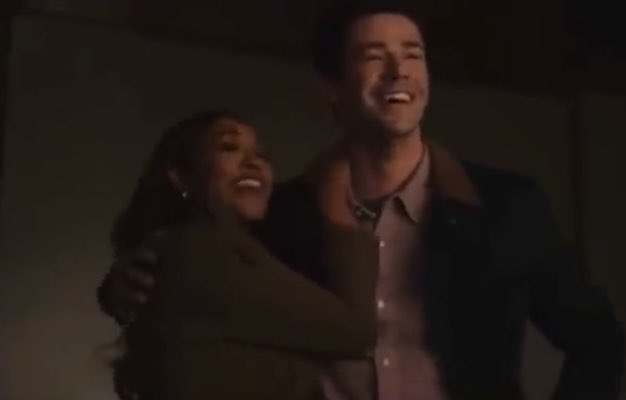 goldstandardtm's tweet photo. No, because why are Grant and Candice so cute? We were so lucky they played our ship. #TheFlash https://t.co/R5sB1Hy6ga