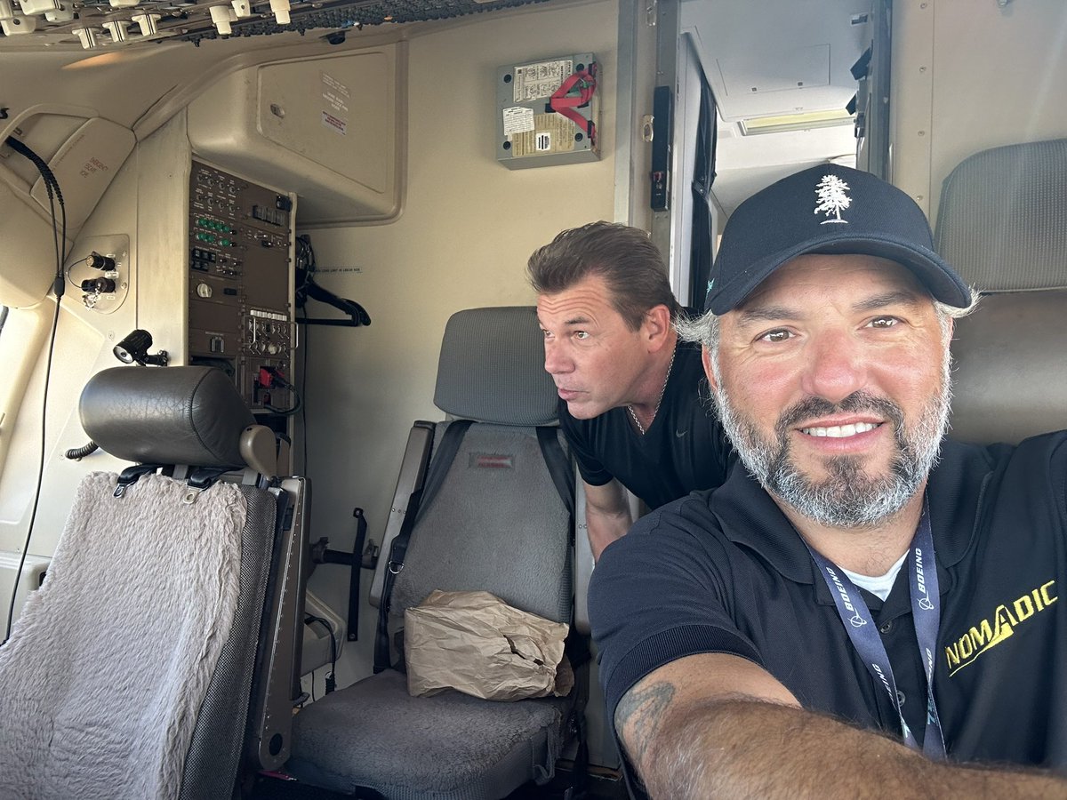 SteveNomadic's tweet photo. Here’s our ship - a B757-200 (N195AN) with a 90 second tour too… heading to Guam shortly. @Nomadic_OMD #OMD278
@OMD_SkyDog https://t.co/H2SPms7SYE