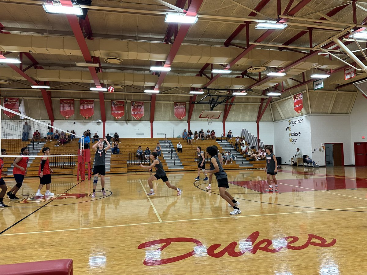 GHSDukes's tweet photo. Congrats to boy’s volleyball on their win tonight ❤️🏐💛 https://t.co/WAAIxEnSPb