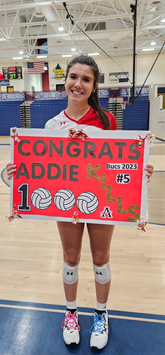 AllatoonaVB's tweet image. 1,000 Career Kills for @AllatoonaVB senior @MclartyAddison!!!
As the Bucs 🧹 the Woodstock Wolverines!
Congratulations, Addison!
#1000kills
#AnchoredInExcellence
@toona_athletics 
@CCSD_AD