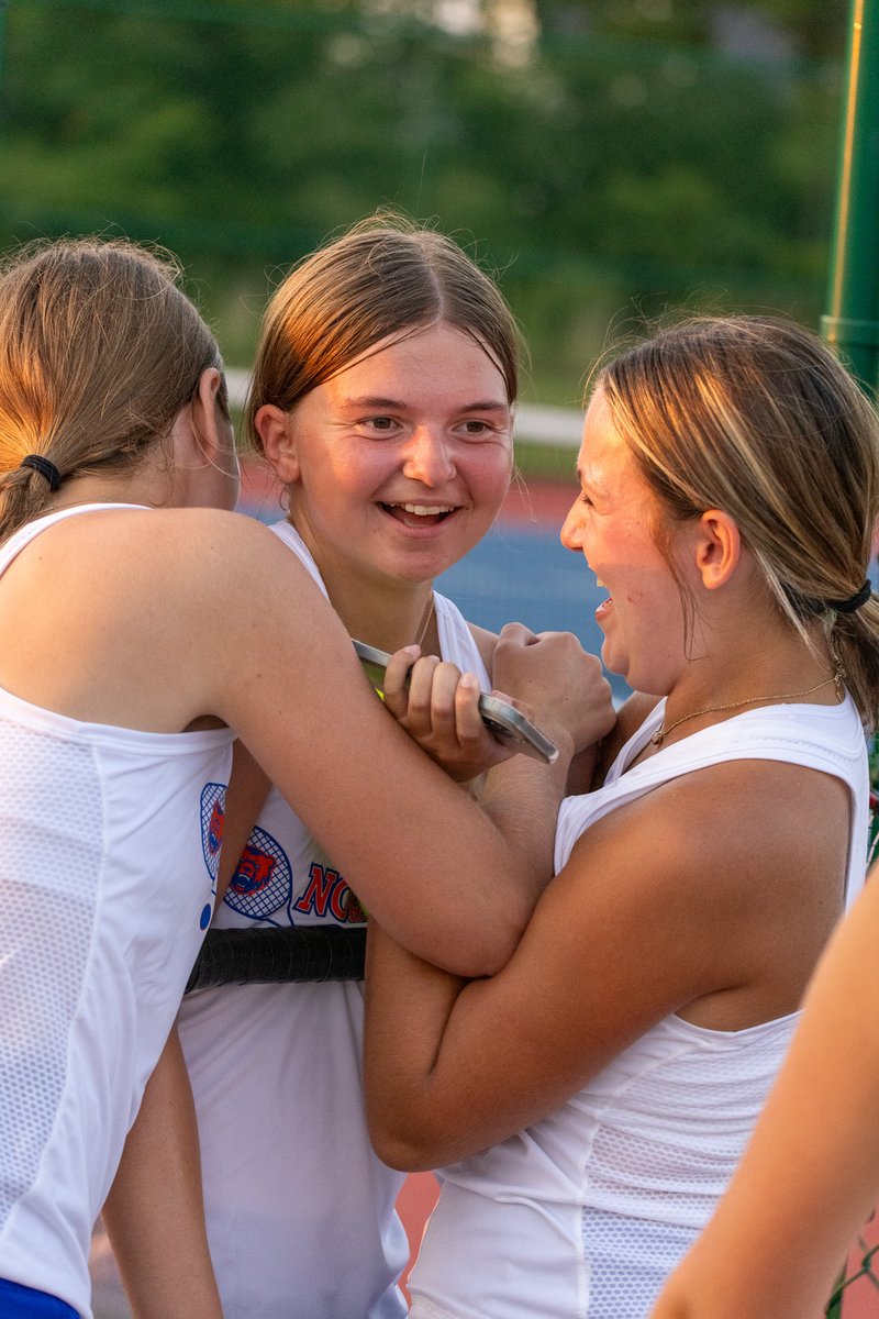 NPGrizzlyTennis's tweet photo. Double post, because our Player of the Match is Junior Bella Pritchett. She not only won her doubles today with partner Ally Gregoire, but battled tough to win the decisive singles match 7-6(7-5), 7-5. 

This picture sums up how our season's going so far.

📸: @northpointdad https://t.co/39gjHpEYM4