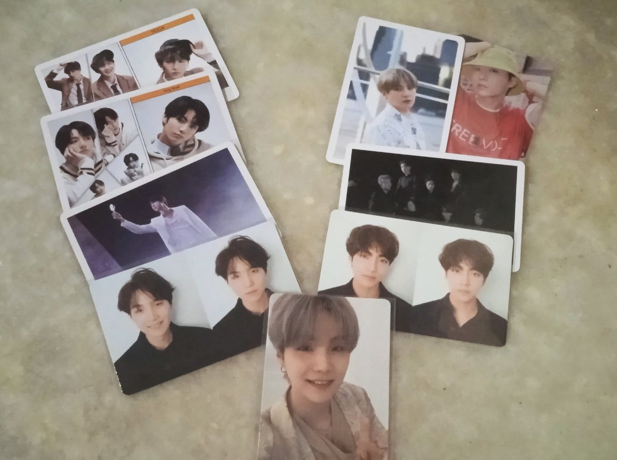 jubacollector's tweet photo. Feedback para @store_always  que me agraciou com esse Yoongi Proof compact e esses TaeGi Tear R, e com muitos agradinhos. Obrigada 💜 https://t.co/h0n6D0R3Zn