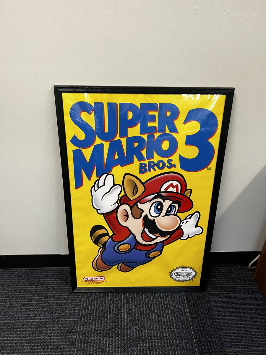 Pride_Pedagogy's tweet photo. Today I got an amazing gift and it symbolized so much more than just my love of #retrogaming it reminded me that leadership is served best when it comes from the heart and is delivered with heart ❤️ I am a very proud leader of #CommackIT #transformativeleadership https://t.co/FQ5WwxGlaN