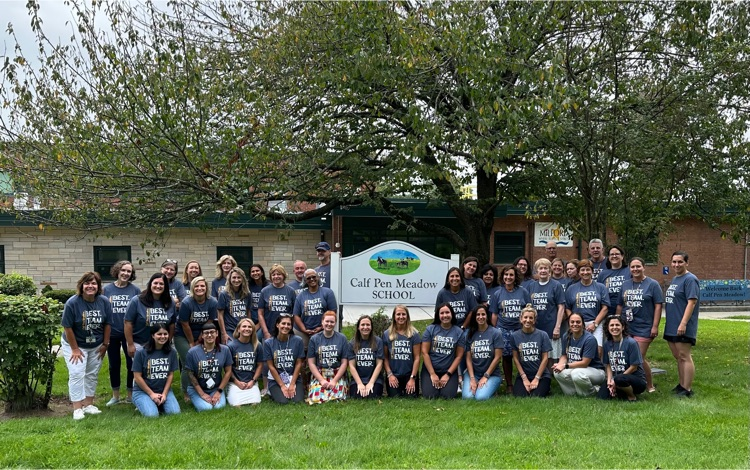 MrsWhitCPM's tweet photo. We are ready and can't wait to welcome our students to Calf Pen tomorrow!! #cpmrocks #best.team.ever. https://t.co/f2UEVZtgX4