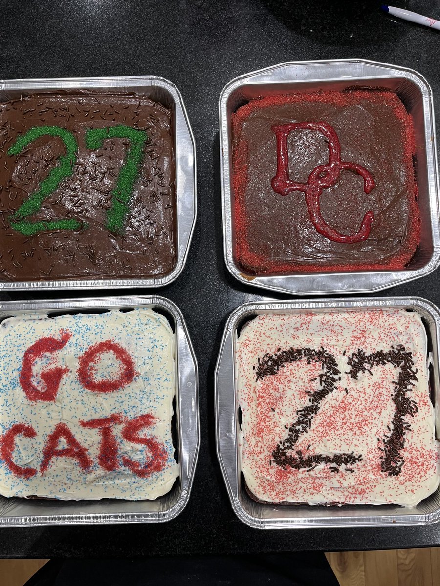 SusieQstick's tweet photo. Prepping for tomorrow’s cake race! #GoCats #Davidson #Classof2027 #notanartist https://t.co/gua5NvEAul