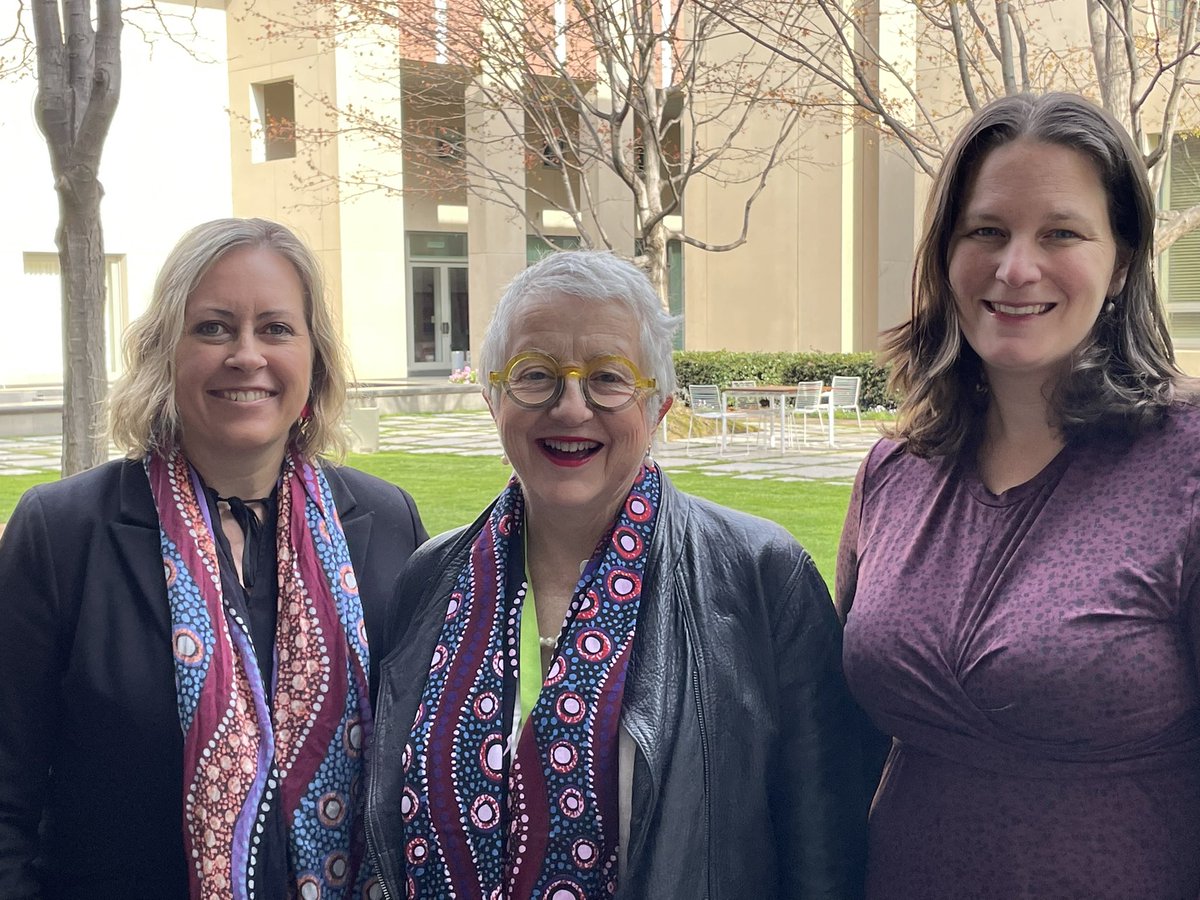 RDAA (@ruraldoctorsaus) on Twitter photo After a very successful National Rural Maternity Forum the brains trust behind it all RDAA President <a href="/BelotMegan/">Megan Belot</a> <a href="/RuralHC_Aus/">@RuralHC_Aus</a> Ruth Stewart & <a href="/MidwivesACM/">ACM</a> <a href="/ChiefMidwifeACM/">Alison Weatherstone - Chief Midwife ACM</a> gather at Parliament House to review recommendations After a very successful National Rural Maternity Forum the brains trust behind it all RDAA President <a href="/BelotMegan/">Megan Belot</a> <a href="/RuralHC_Aus/">@RuralHC_Aus</a> Ruth Stewart & <a href="/MidwivesACM/">ACM</a> <a href="/ChiefMidwifeACM/">Alison Weatherstone - Chief Midwife ACM</a> gather at Parliament House to review recommendations